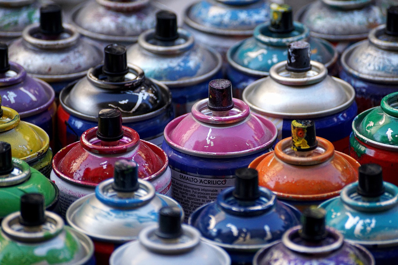 colored aerosol